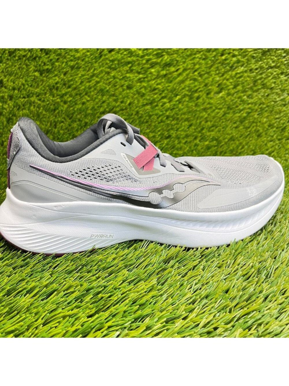 Saucony Guide 15 Womens Size 7.5 Gray Purple Athletic Running Shoes Sneakers